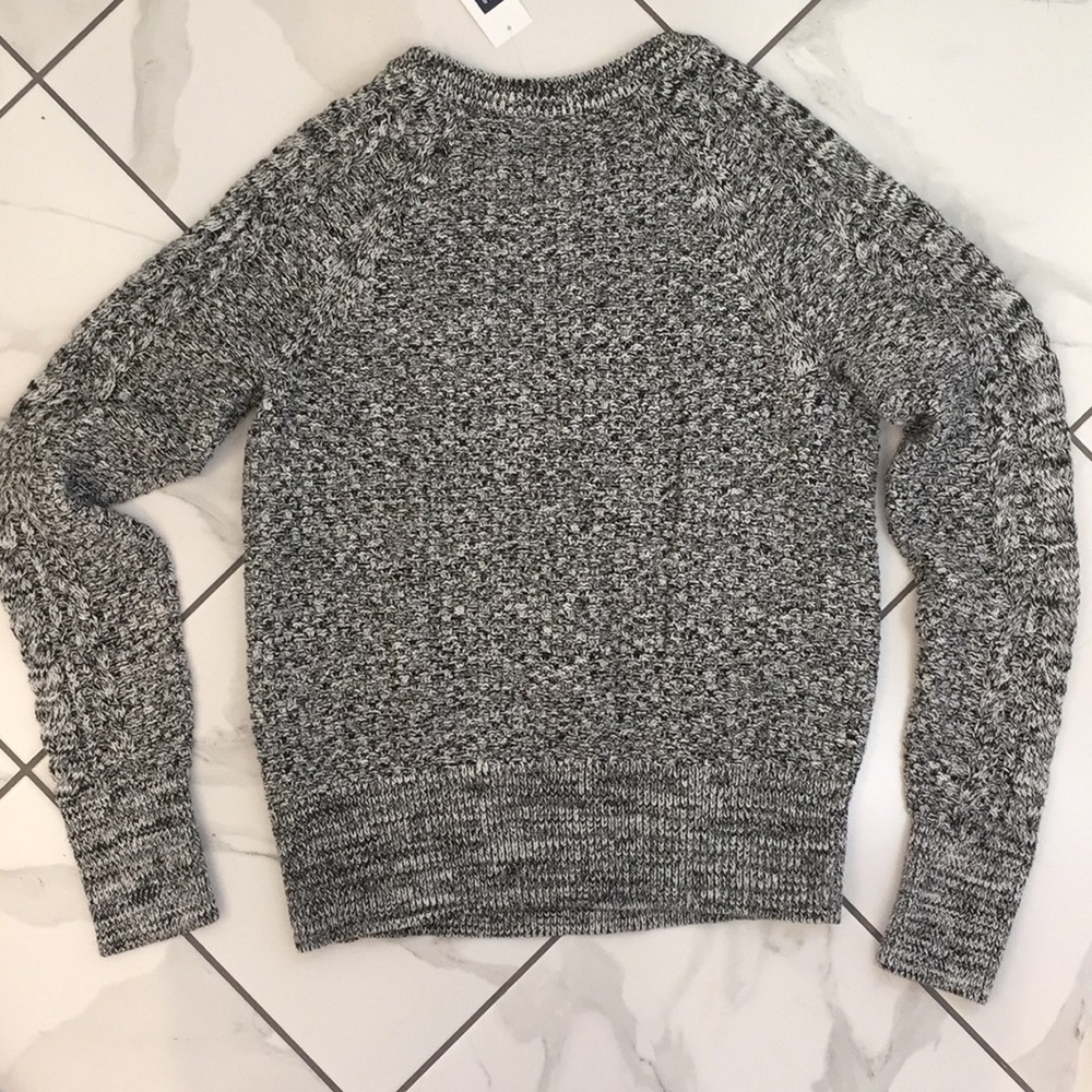 GAP Sweater - Picture 5 of 5